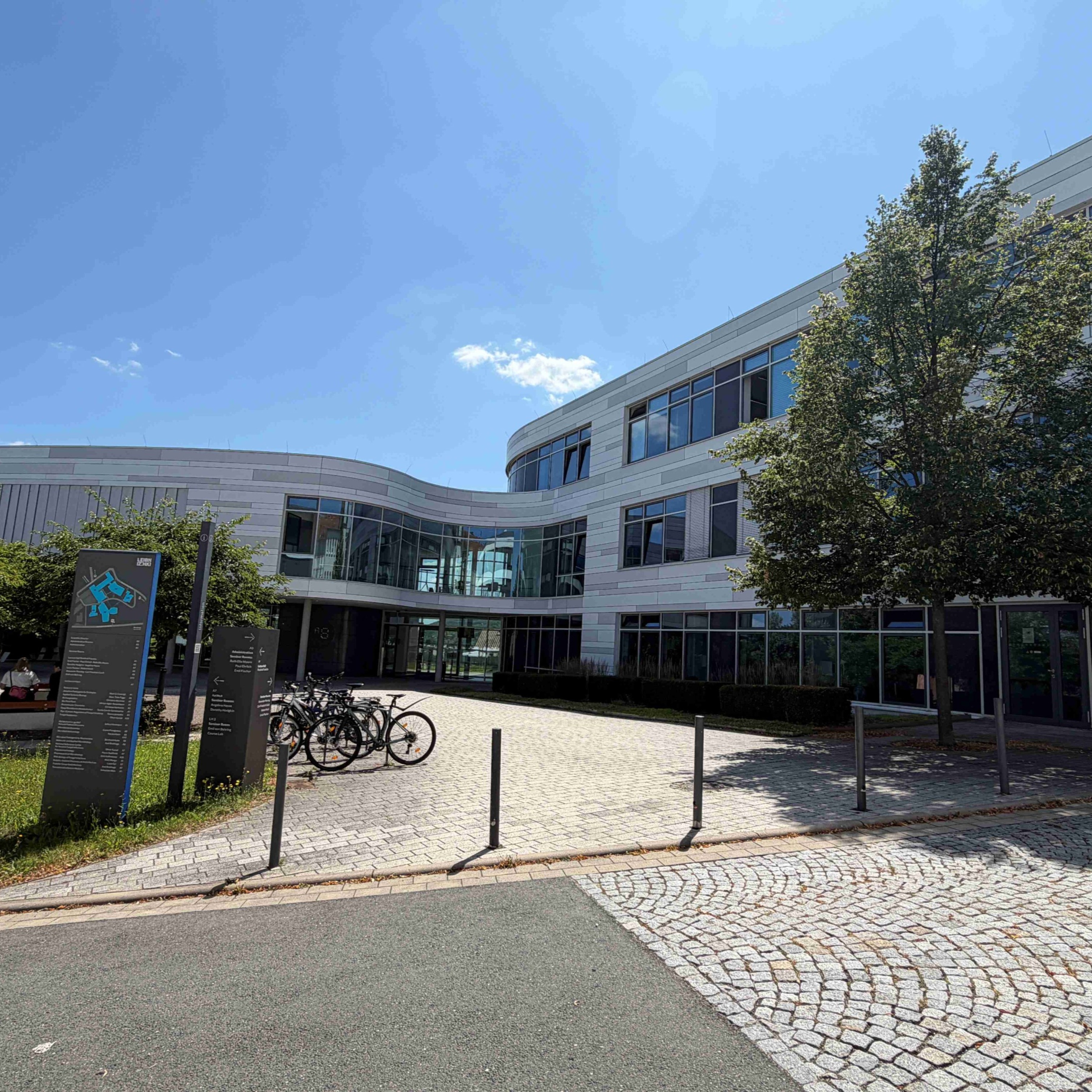Hans Knoell Institut klein